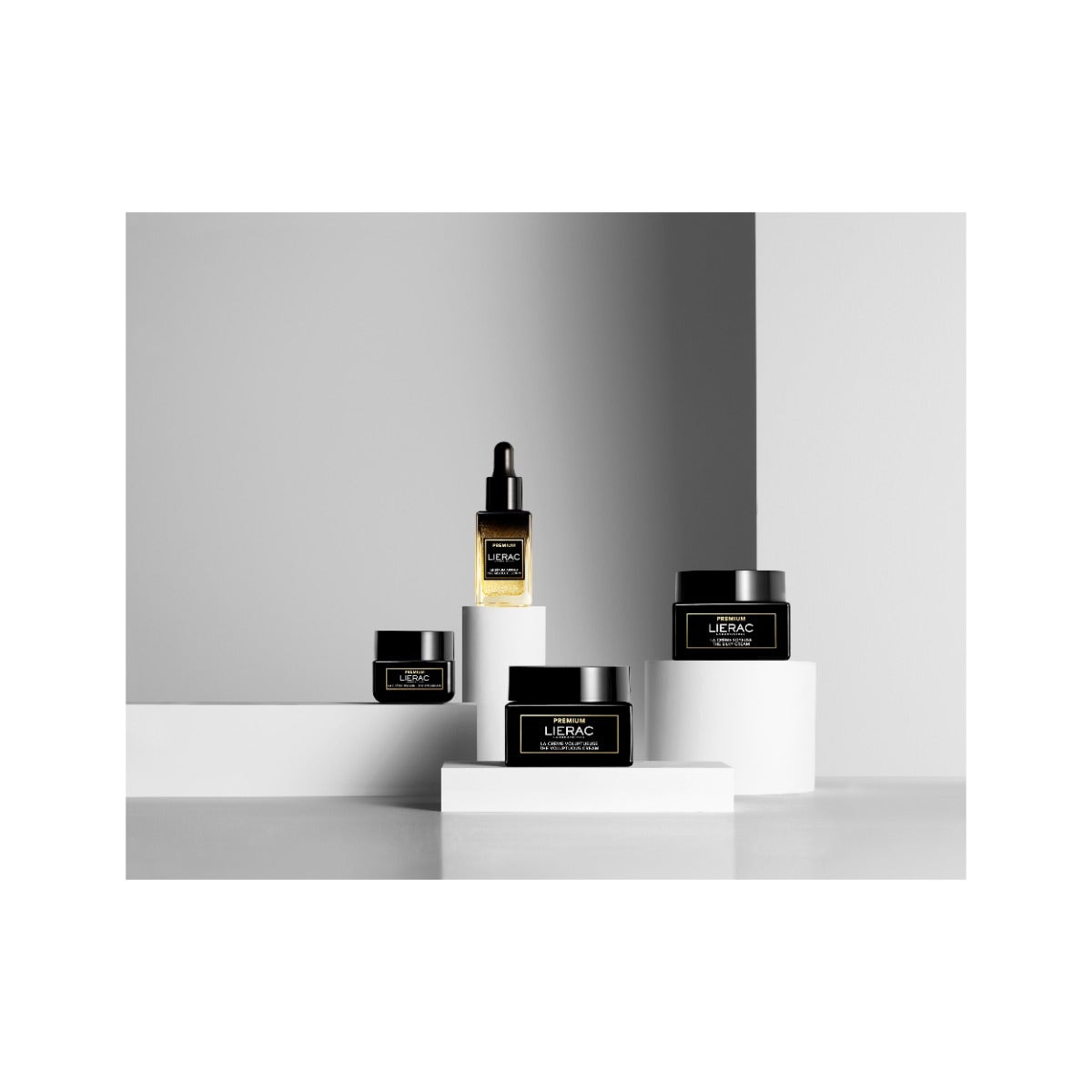 Lierac Premium Voluptueuse Ricarica Crema Viso Ricca Nutriente Antirughe Pelle Secca 50 ml-3