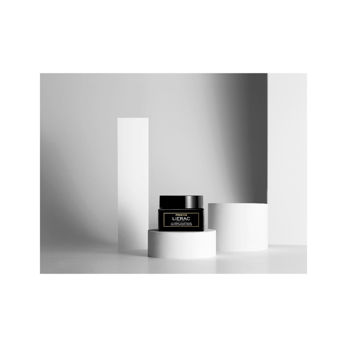 Lierac Premium Voluptueuse Crema Viso Ricca Nutriente Antirughe Pelle Secca 50 ml-3
