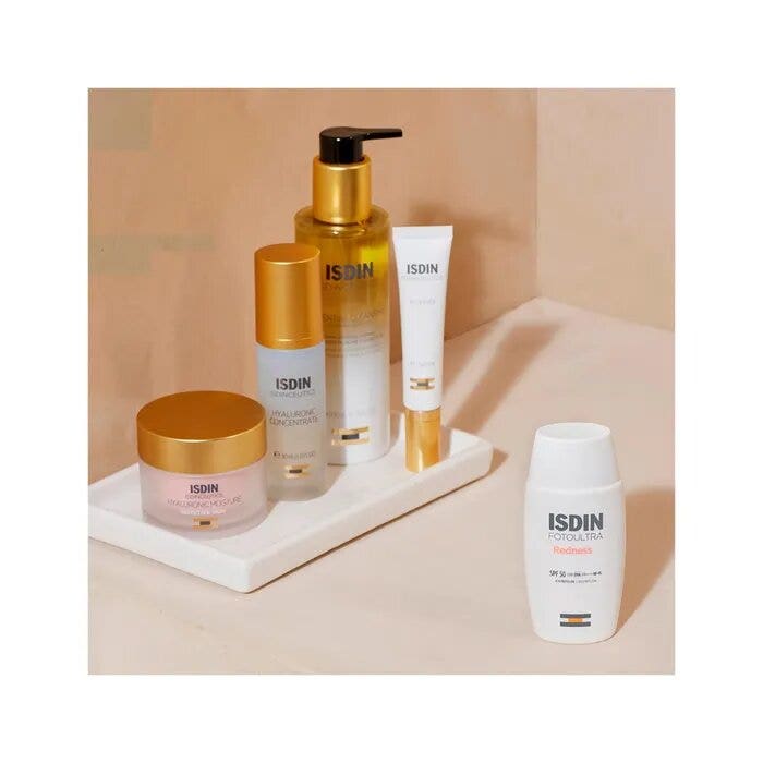 Isdin Foto Ultra Redness  SPF50 Fotoprotezione Viso 50ml-14