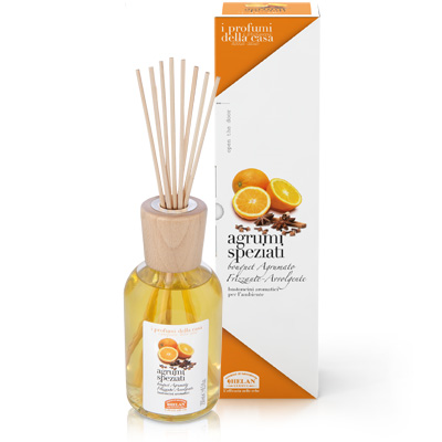 Helan I Profumi Della Casa Set Agrumi Speziati Fragranza 100ml + Bastoncini Ambiente 100ml-1