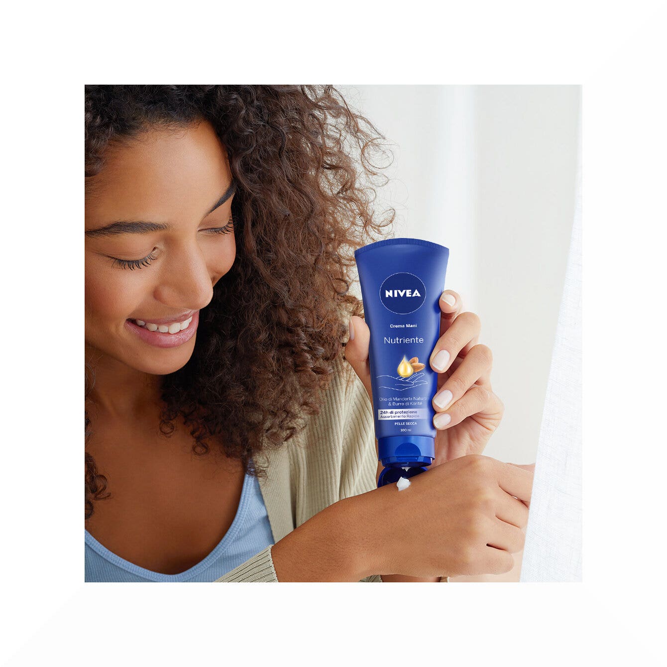 Nivea Crema Mani Nutriente 100m Idratante E Profumata Arricchita Con Olio Di Mandorla-4